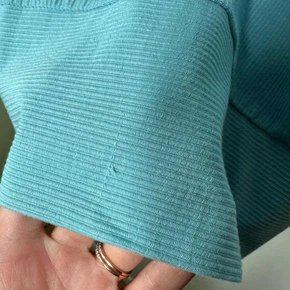 Tuckernuck Blue Ribbed Rollins Funnel Neck Sweater Medium - Picture 6 of 8